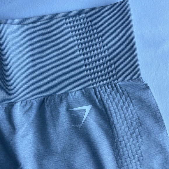 Gymshark Vital Seamless Shorts - Light Grey - Picture 4 of 5